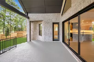 240 Nancy Lou Ln, Willis, TX 77318 - Photo 10