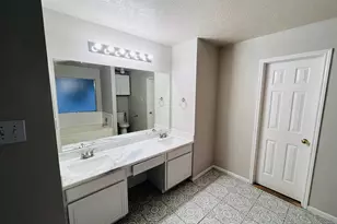 23134 Waterlake Dr, Richmond, TX 77406 - Photo 6