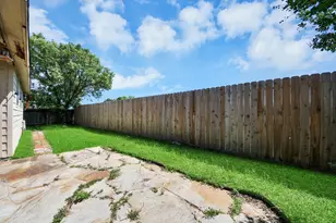 207 Carlie Way, Stafford, TX 77477 - Photo 40