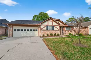 3414 Lemon Tree Ln, Houston, TX 77088 - Photo 2