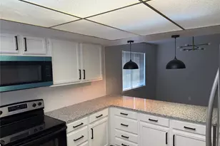 10426 Overview Dr, Sugar Land, TX 77498 - Photo 12