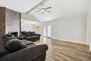 4023 Broken Elm Dr, Spring, TX 77388 - Photo 10