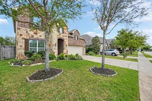 19830 Hamlet Shadow Ln, Cypress, TX 77433 - Photo 2