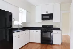 220 W 16th St, Houston, TX 77008 - Photo 8