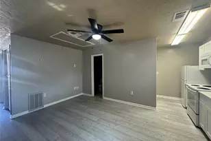 3020 Jewel St, Houston, TX 77026 - Photo 4