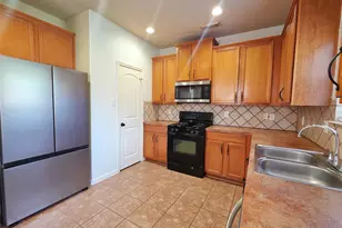 6038 Starbrook Creek Dr, Katy, TX 77494 - Photo 10