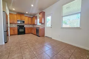 6038 Starbrook Creek Dr, Katy, TX 77494 - Photo 8