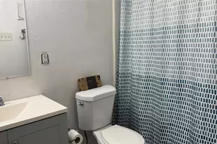 10630 Westbrae Pkwy, Houston, TX 77031 - Photo 12