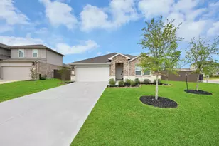 15016 Ashton Mdws Dr, New Caney, TX 77357 - Photo 2