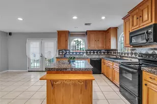 6715 Sandy Oaks Dr, Houston, TX 77050 - Photo 20