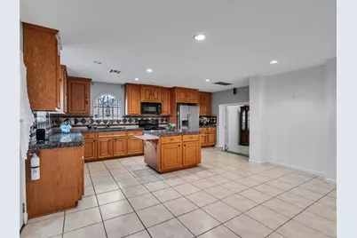 6715 Sandy Oaks Drive, Houston, TX 77050 - Photo 18