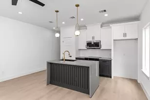 2316 McKee St, Houston, TX 77009 - Photo 10