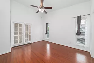 2001 Bering Dr, Houston, TX 77057 - Photo 18