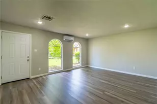 7921 Cook Rd, Houston, TX 77072 - Photo 8