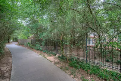 11 Robin Run Drive, The Woodlands, TX 77381 - Photo 24
