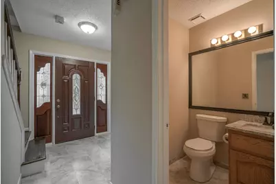 11 Robin Run Drive, The Woodlands, TX 77381 - Photo 10