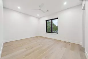 1639 Woodvine Dr, Houston, TX 77055 - Photo 34