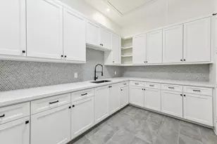 1639 Woodvine Dr, Houston, TX 77055 - Photo 38