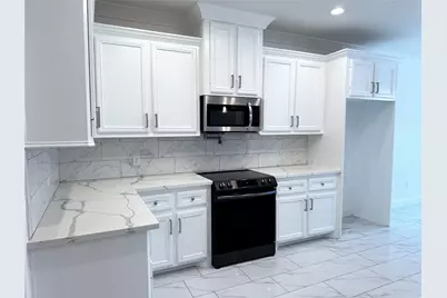 10829 Deaf Smith Street, La Porte, TX 77571 - Photo 10