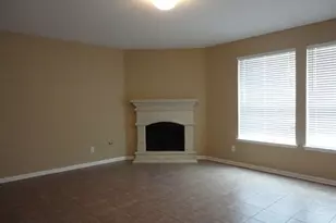 11107 Lori Falls Ct, Houston, TX 77065 - Photo 4