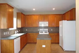 11107 Lori Falls Ct, Houston, TX 77065 - Photo 2