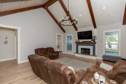 1290 Tallow Circle, Sour Lake, TX 77659 - Photo 8