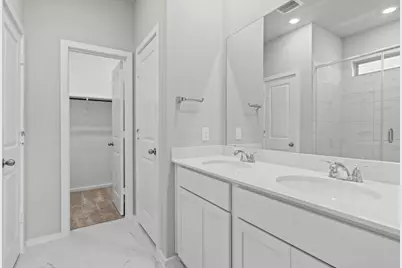 206 Rose Laurel Drive, Alvin, TX 77511 - Photo 18