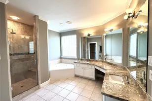 12442 Lago Bend Ln, Houston, TX 77041 - Photo 16