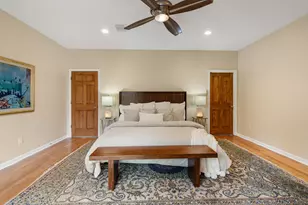 802 Flint River Dr, Houston, TX 77024 - Photo 14