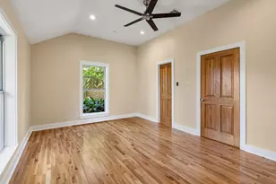 802 Flint River Dr, Houston, TX 77024 - Photo 24