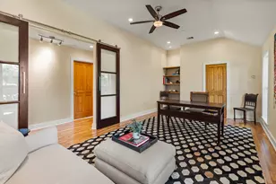 802 Flint River Dr, Houston, TX 77024 - Photo 22