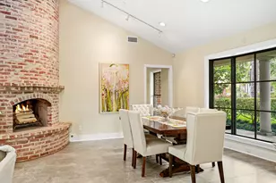 802 Flint River Dr, Houston, TX 77024 - Photo 8
