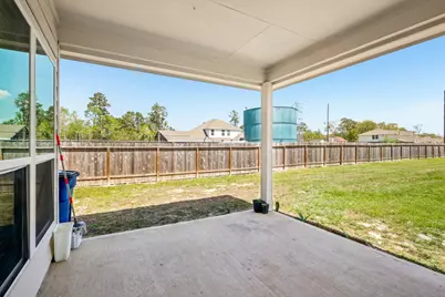 18473 Railroad Avenue, New Caney, TX 77357 - Photo 20