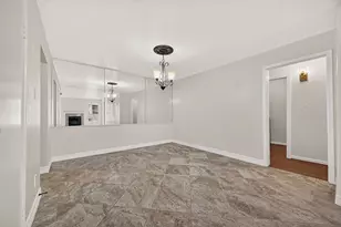7400 Bellerive Dr, Houston, TX 77036 - Photo 16