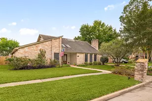 16513 Cornwall St, Jersey Village, TX 77040 - Photo 2