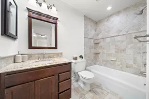 6434 Burgoyne Rd, Houston, TX 77057 - Photo 18