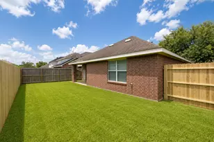 2119 Hawthorne Brook, Fresno, TX 77545 - Photo 16