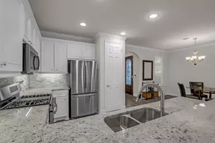 17234 Hartridge Dr, Houston, TX 77090 - Photo 32