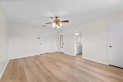 14219 Swanfield Drive, Houston, TX 77083 - Photo 22