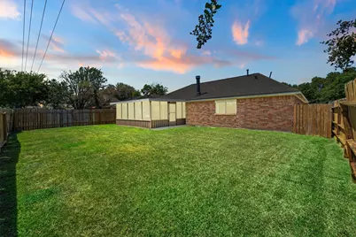 14219 Swanfield Drive, Houston, TX 77083 - Photo 38