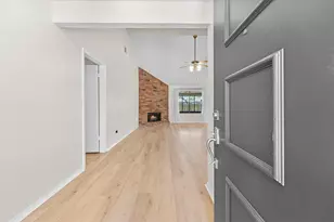 14219 Swanfield Dr, Houston, TX 77083 - Photo 8