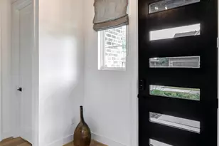 903 E 25th St, Houston, TX 77009 - Photo 4