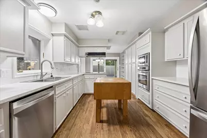 636 Rancho Bauer Drive, Houston, TX 77079 - Photo 26