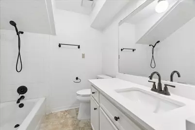636 Rancho Bauer Drive, Houston, TX 77079 - Photo 34