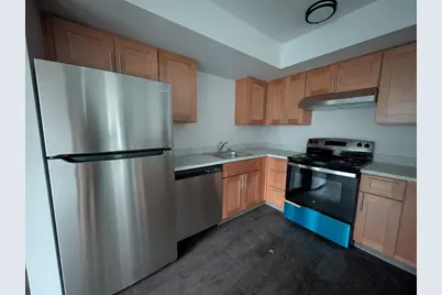 900 N Oak Harbor St, Oak Harbor, WA 98277 - Photo 4