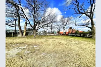 2818 Elysian Street, Houston, TX 77009 - Photo 2