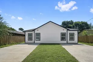 6010 Bobby Burns St, Houston, TX 77028 - Photo 20