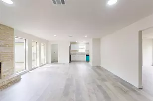 2218 Poplar Park Dr, Houston, TX 77339 - Photo 6
