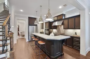 537 W 22nd St, Houston, TX 77008 - Photo 10