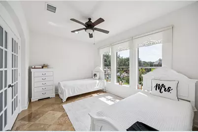 934 Poydras Street, Sugar Land, TX 77498 - Photo 18
